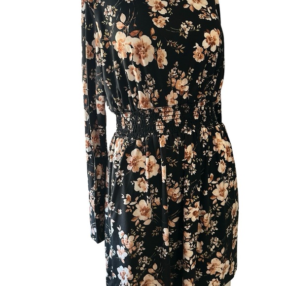 FLORAL DRESS SMALL - Picture 3 of 6